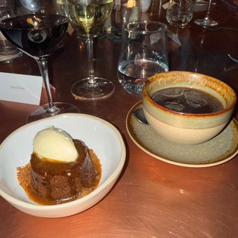 Coffee and dessert served at the table, Nettle