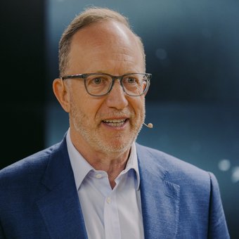 David Fein speaking at The Plastic Detox